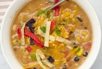 15 Minute Creamy Chicken Enchilada Soup