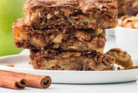 Sweet Spiced Apple Walnut Bars
