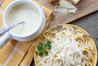 Easy Creamy Homemade Alfredo