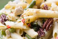 Gourmet Chicken Asparagus Salad with Pecans