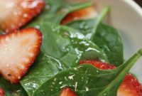 Delightful Strawberry Spinach Salad