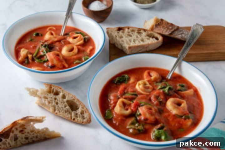 Delicious and creamy Tomato Spinach Tortellini Soup ready in 15 minutes