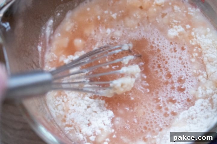 Carne Guisada: Add flour to reserved juices and water